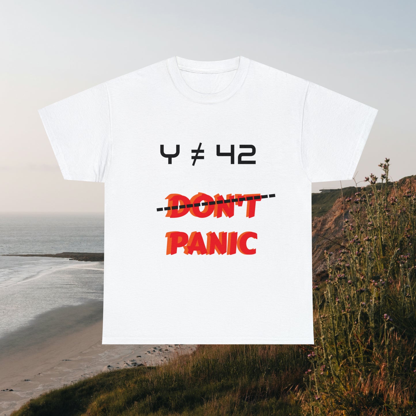 White t-shirt with graphic Don't Panic